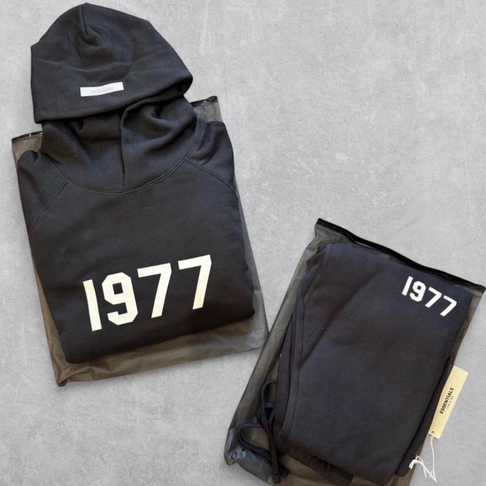 Fear of God Essentials Iron “1977” Set